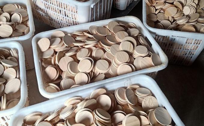 Boccone di birra in vetro con bocca larga, contenente 70 mm di copertura in bambù con buco di paglia 2