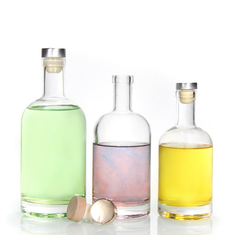 Prezzo basso 750 ml Flint Liquor Bottiglia Ovale bottiglia di vetro Chiare bottiglie di liquore per il whisky