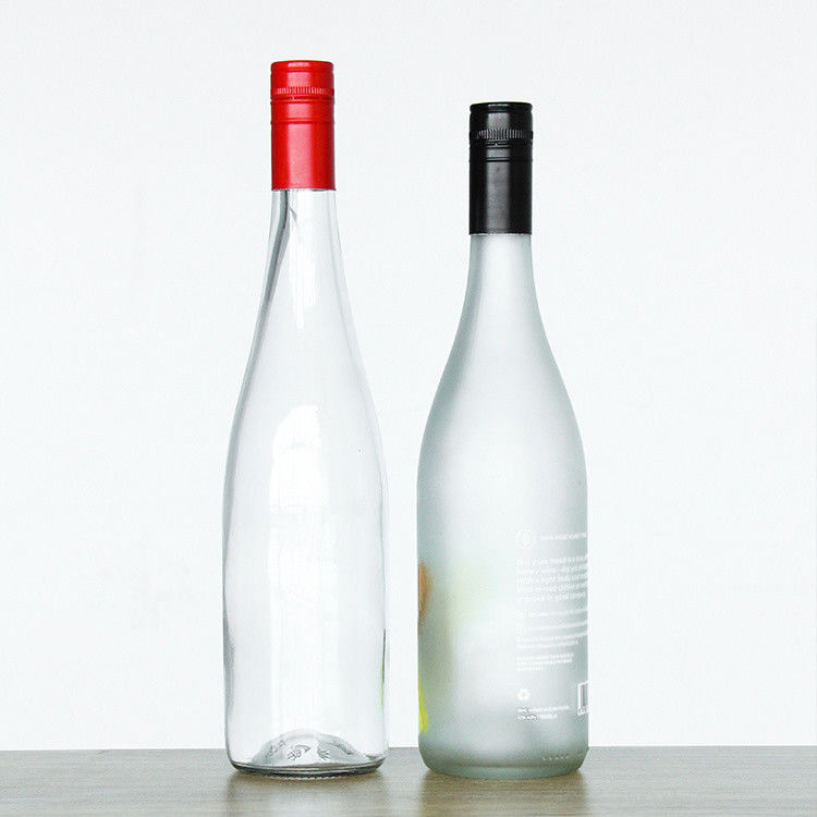 Bottiglia vuota da 750 ml di vino di Bordeaux con coperchio di sughero di legno