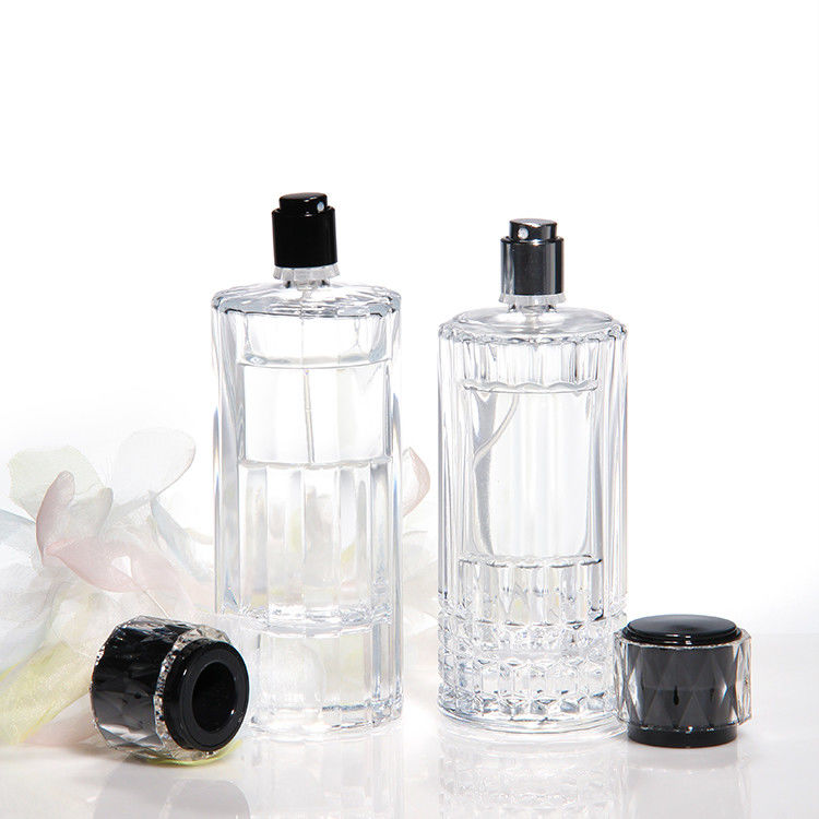 Logo personalizzato Eleganza Decorazione intagliata Bottiglia di vetro vuota 50ml Bottiglia di profumo di lusso