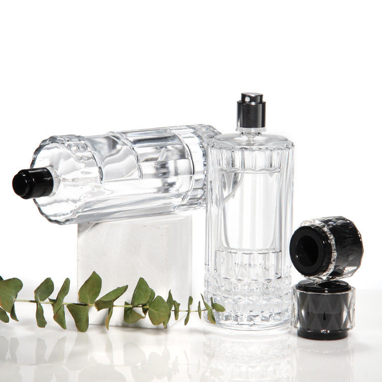 Logo personalizzato Eleganza Decorazione intagliata Bottiglia di vetro vuota 50ml Bottiglia di profumo di lusso
