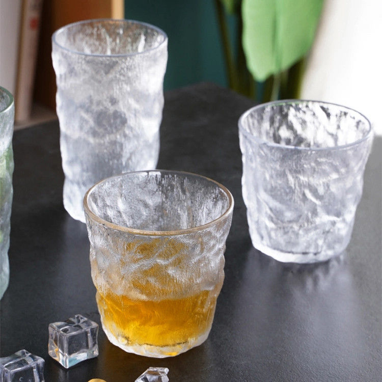 Esemplare gratuito Glacier Pattern Wine Glass Tumbler Frosted Pink Color Whiskey Glass Cup