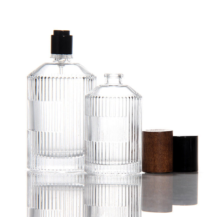 Bottiglia di profumo trasparente cilindrica OEM Bottiglia di profumo in vetro da 50 ml con pompa di spruzzatore per scatole regalo